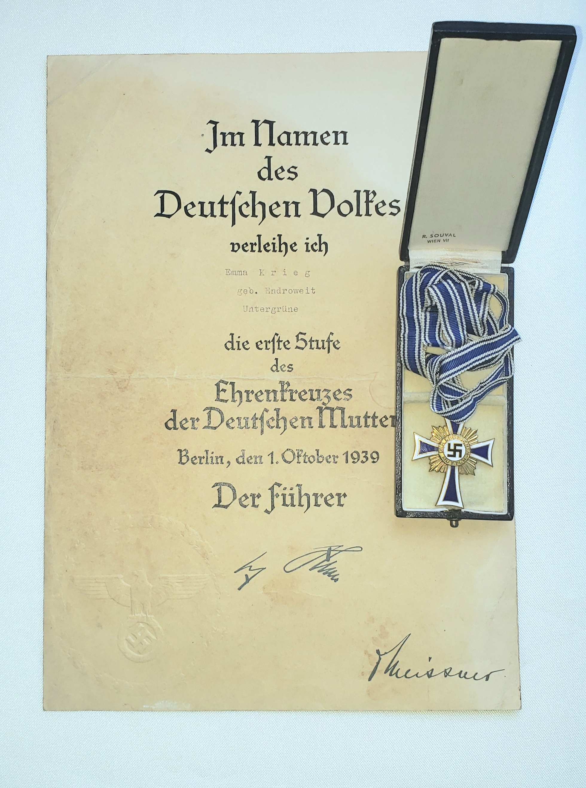 Political Organizations: NSDAP , SA, HJ,RAD.