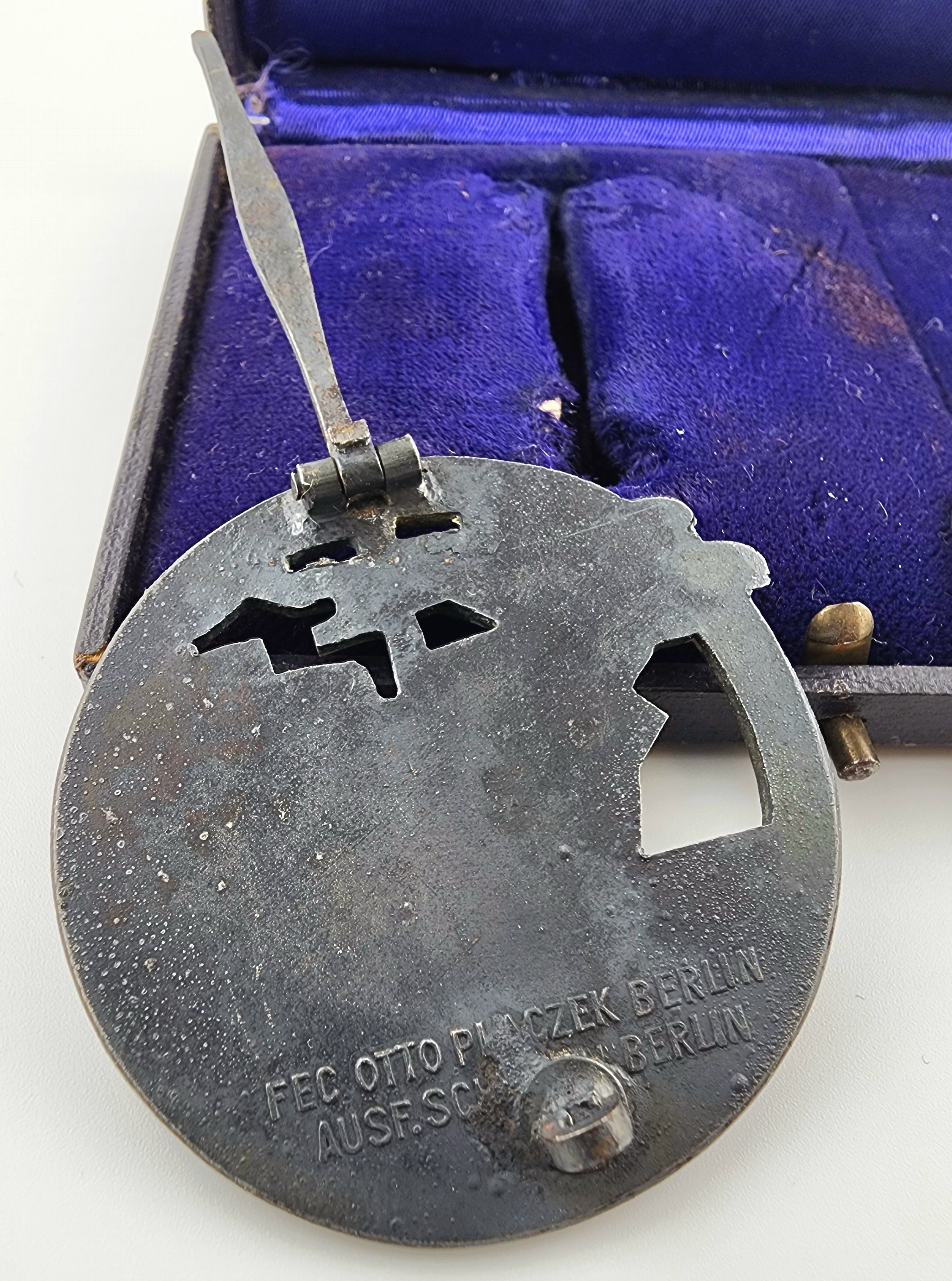Kriegsmarine Badges , Insignia , related items.