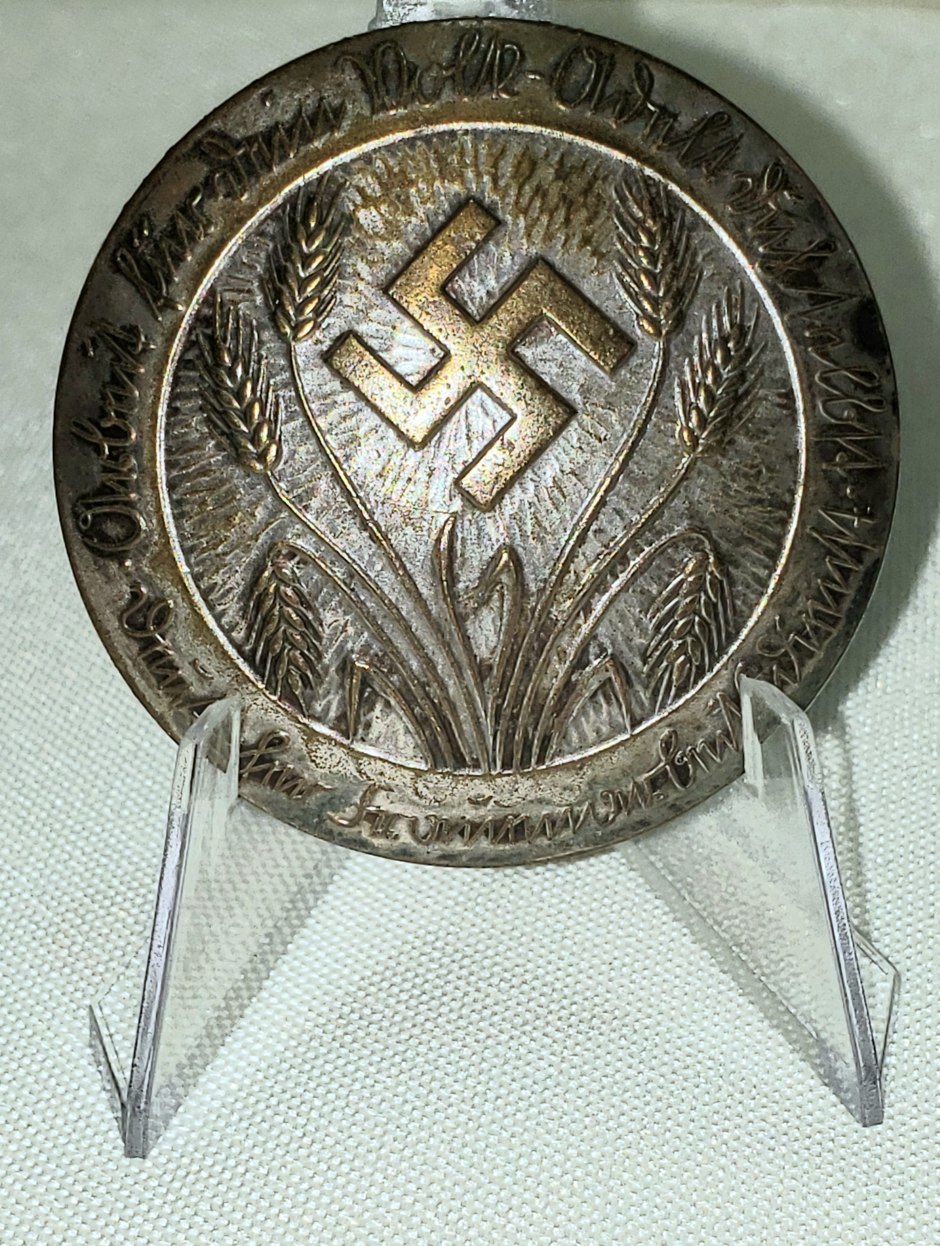 Political Organizations: NSDAP , SA, HJ,RAD.