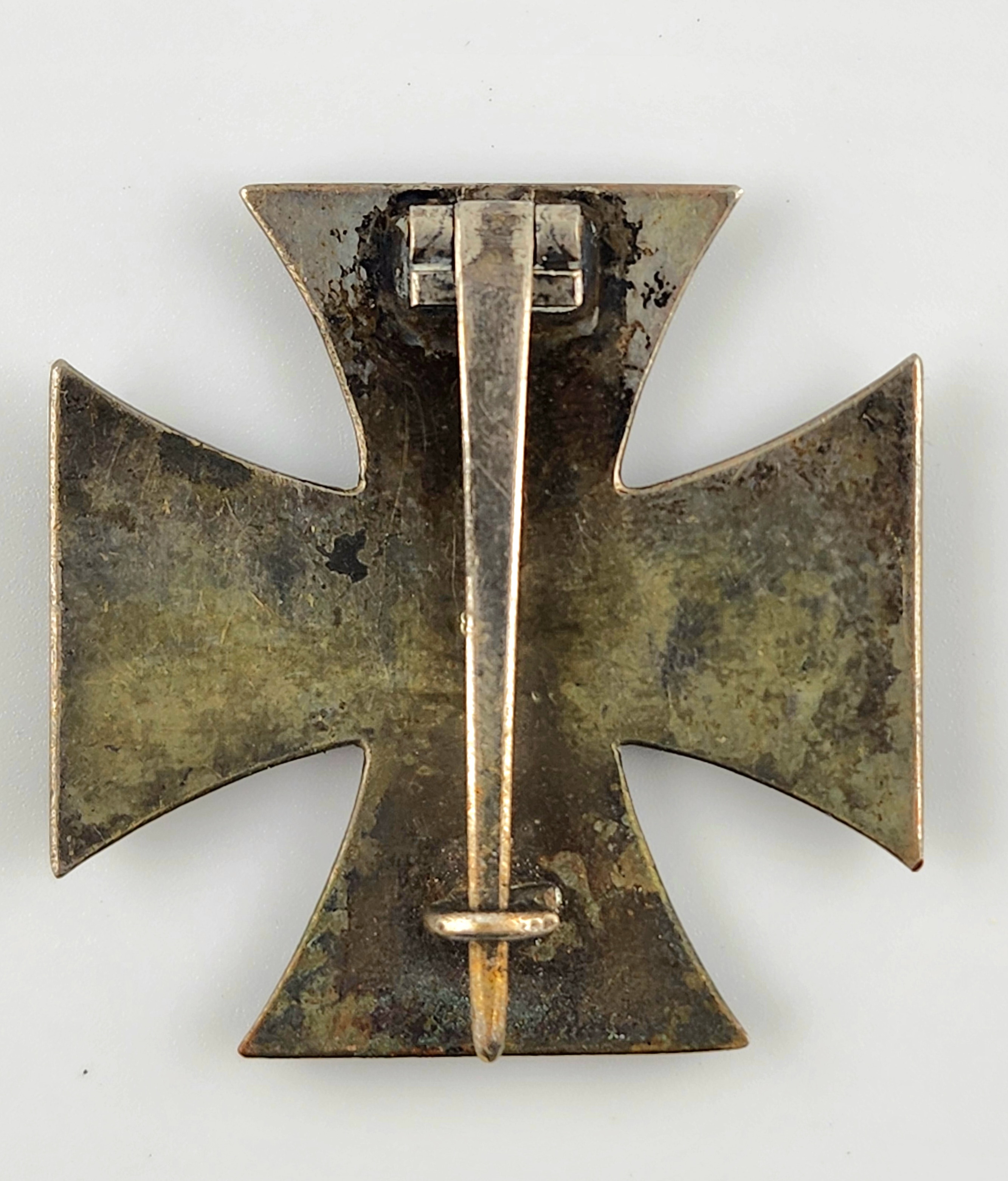 Reproductions, Fantasy items, souvenirs.